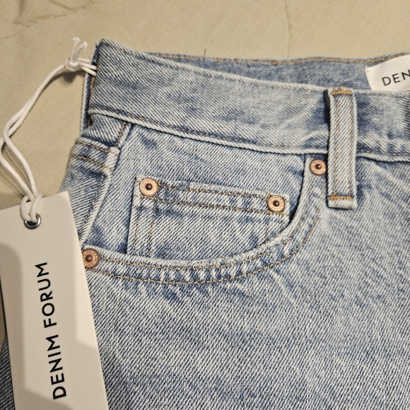 DENIM FORUM The Ex-Boyfriend Hi-Rise Denim Short Cut Off Short W23 Aritzia NWT - Picture 6 of 11
